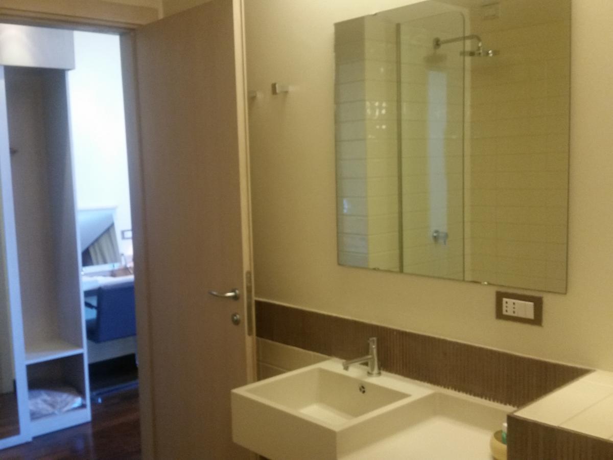 וארסה City Hotel מראה חיצוני תמונה
