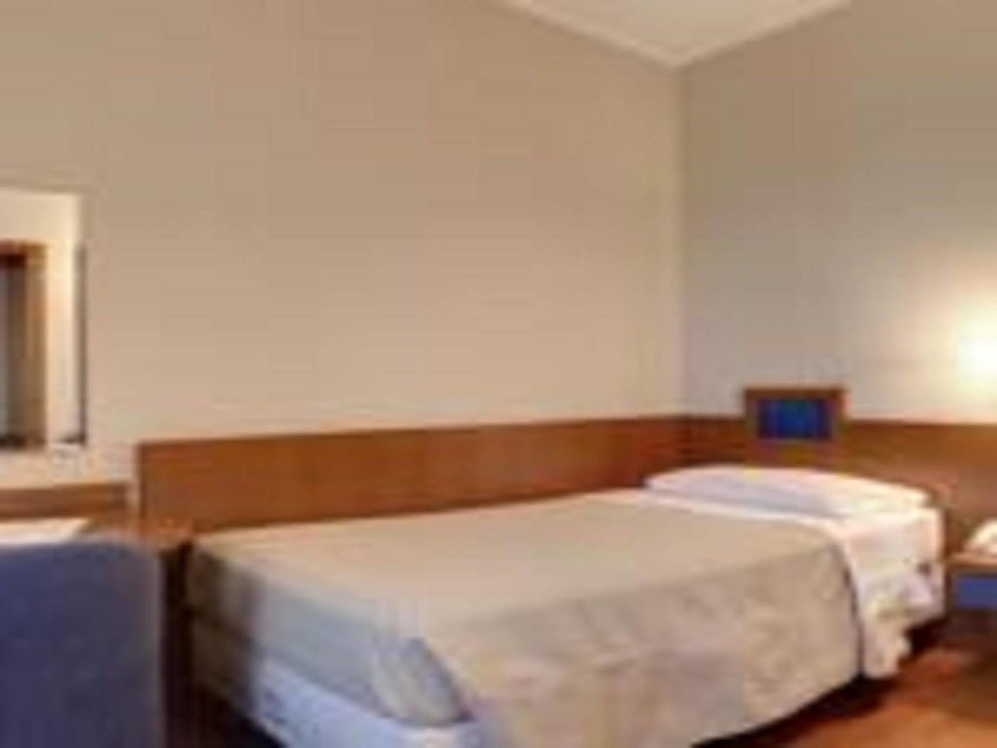 וארסה City Hotel מראה חיצוני תמונה