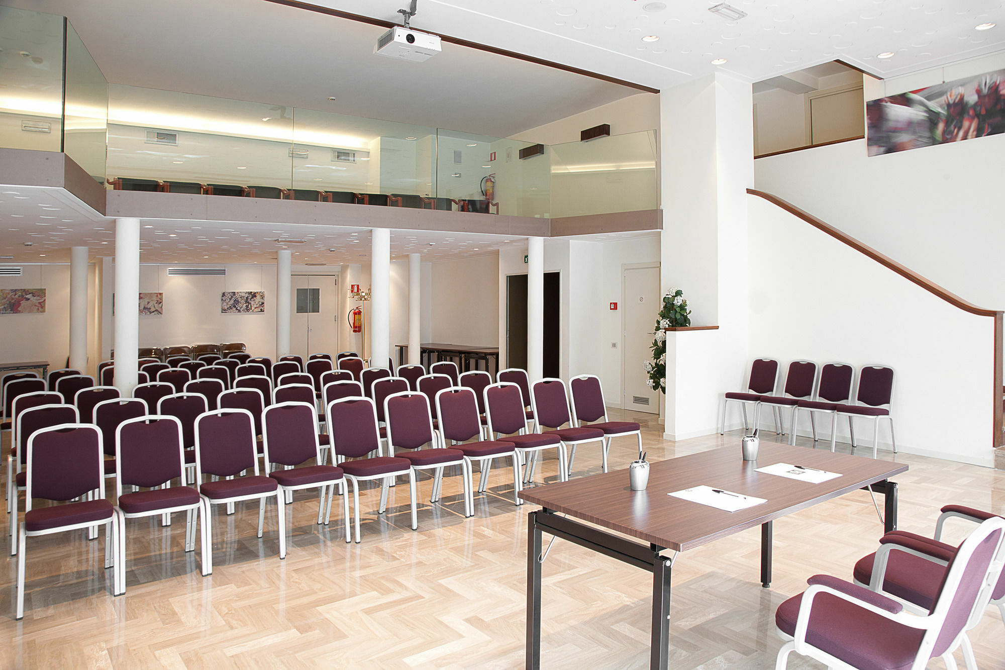 וארסה City Hotel מראה חיצוני תמונה